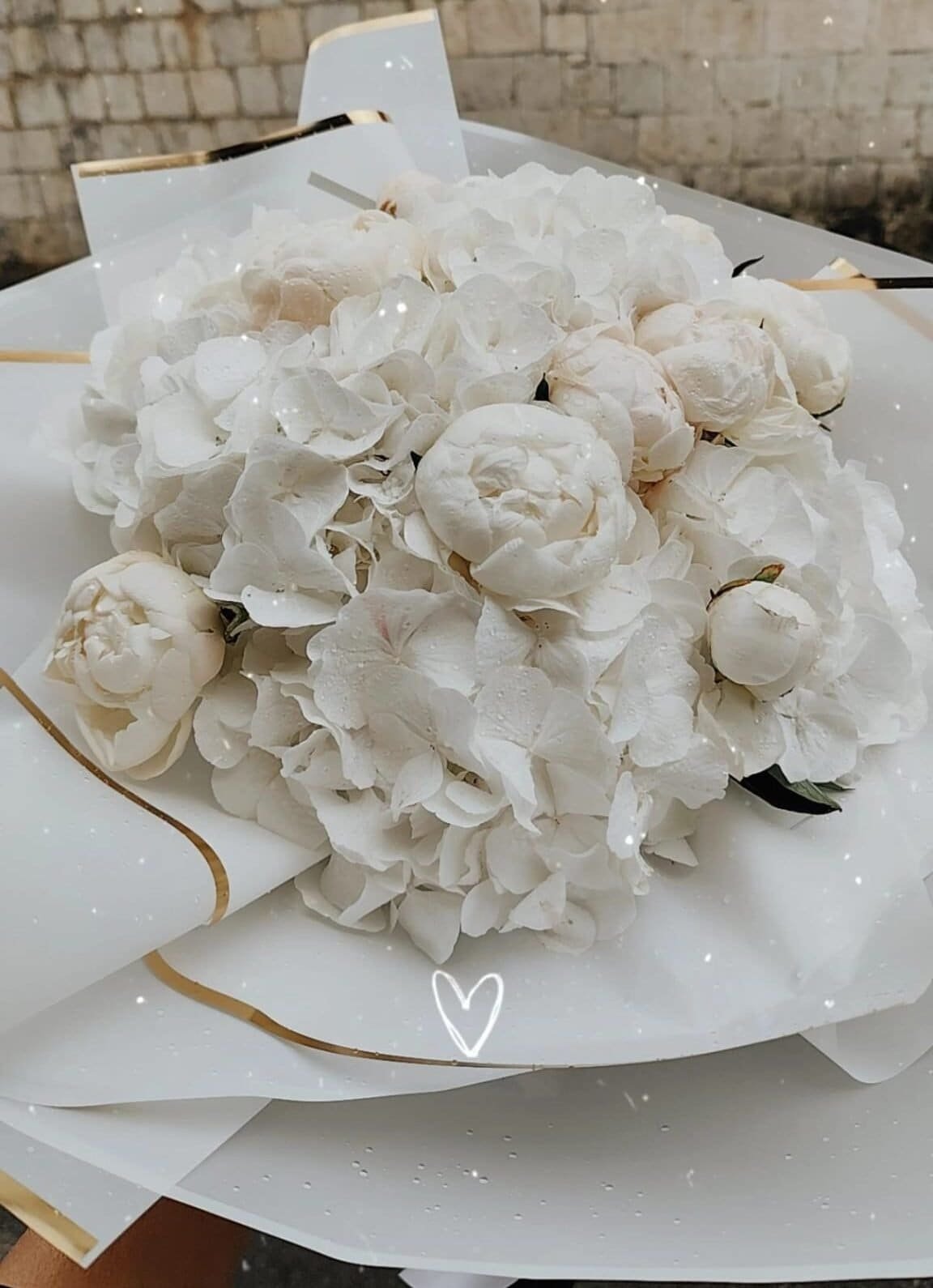 Hand-tied bouquet by Cvita Design